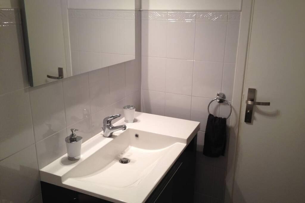 Beau A 50m De La Apartment